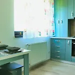 דירה Modern Near Coresi Mall W. Parking
