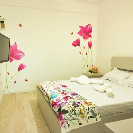 Modern Near Coresi Mall W. Parking